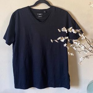 HUGO BOSS REGULAR FIT V-NECK T-SHIRT